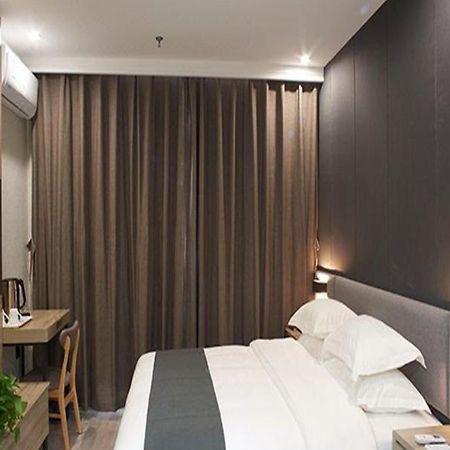 Thank Inn Plus Hotel Hebei Shijiazhuang Yuhua District Of Hebei Normal University Екстер'єр фото